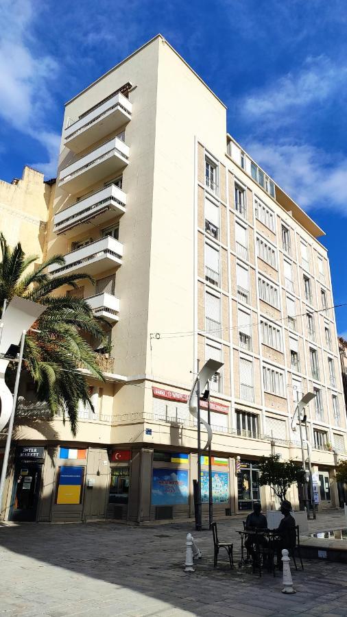 Superbe T3 Climatise 61M2 - 4 Etoiles - Wifi - Centre Historique Vue Port De Plaisance Daire Toulon Dış mekan fotoğraf