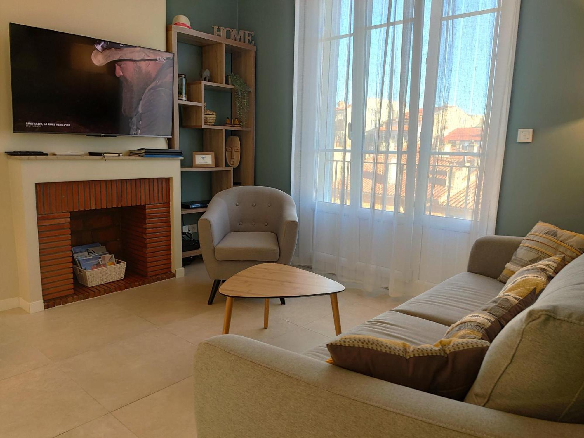 Superbe T3 Climatise 61M2 - 4 Etoiles - Wifi - Centre Historique Vue Port De Plaisance Daire Toulon Dış mekan fotoğraf